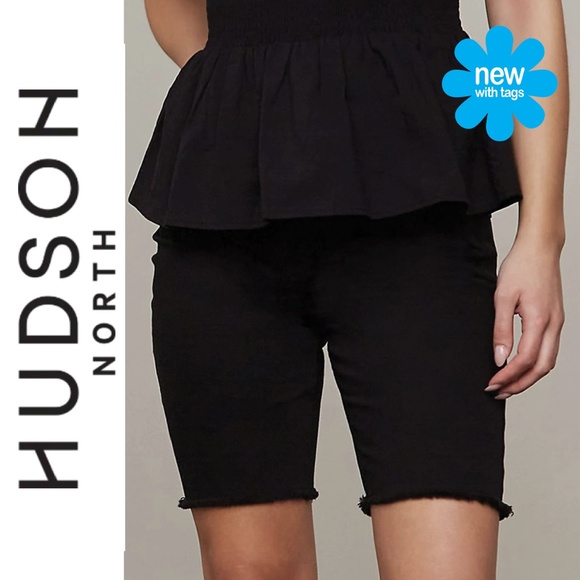 NWT 🦋 Deep Black Denim Shorts | Size: 6 - Picture 11 of 11